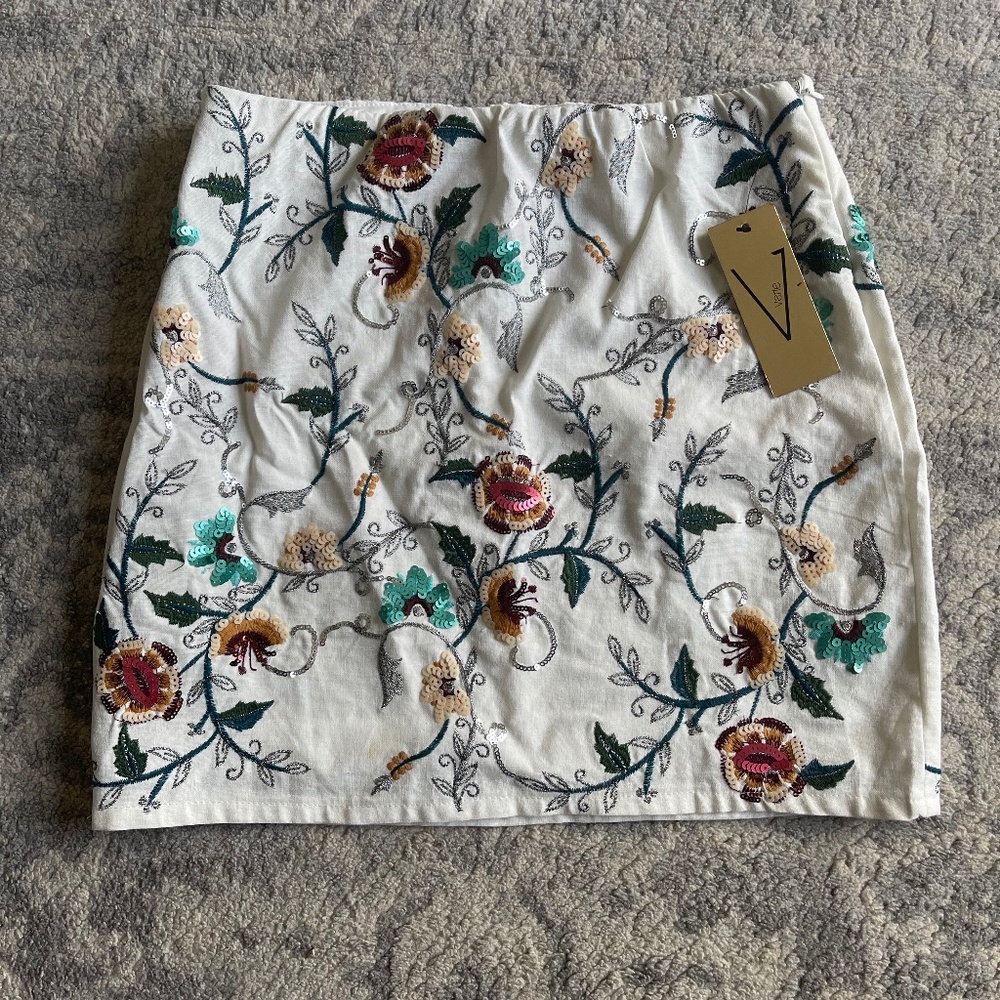 Embroidered Sequin Mini Skirt NWT